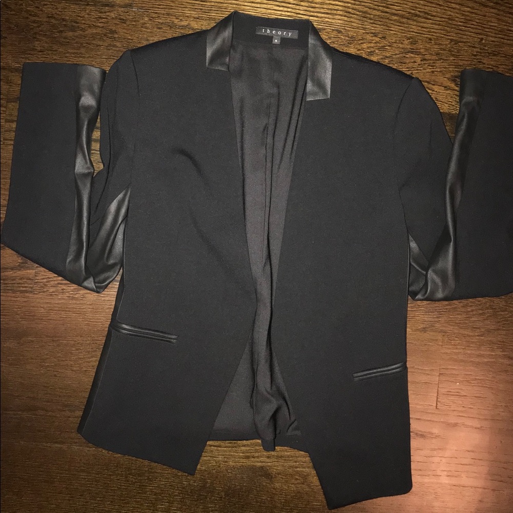 Theory Blazer- small black